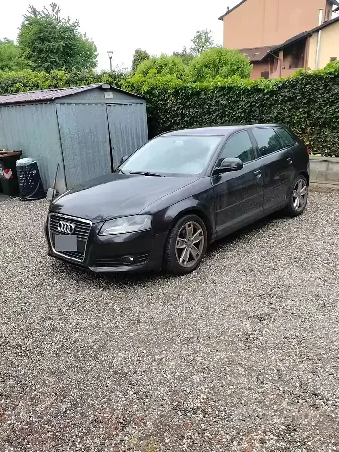 Usata Audi A3 140 CV (102 kW) 2010 Grigio Utilitaria