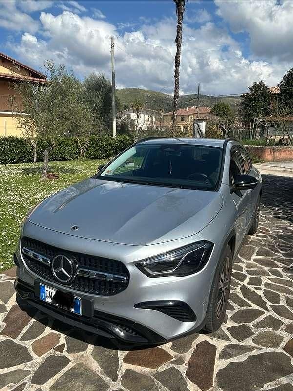 Usata Mercedes GLA180 Advanced Plus 136 CV (100 kW) 2024 SUV