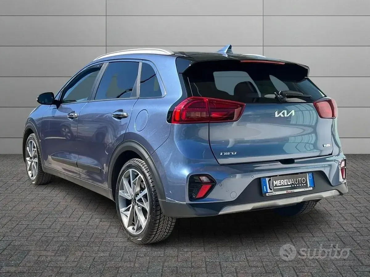 Usata Kia Niro 105 CV (77 kW) 2022 Azzurro SUV