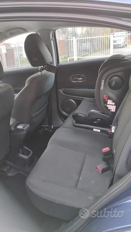 Usata Honda HR-V Elegance 120 CV (88 kW) 2015 Blu SUV