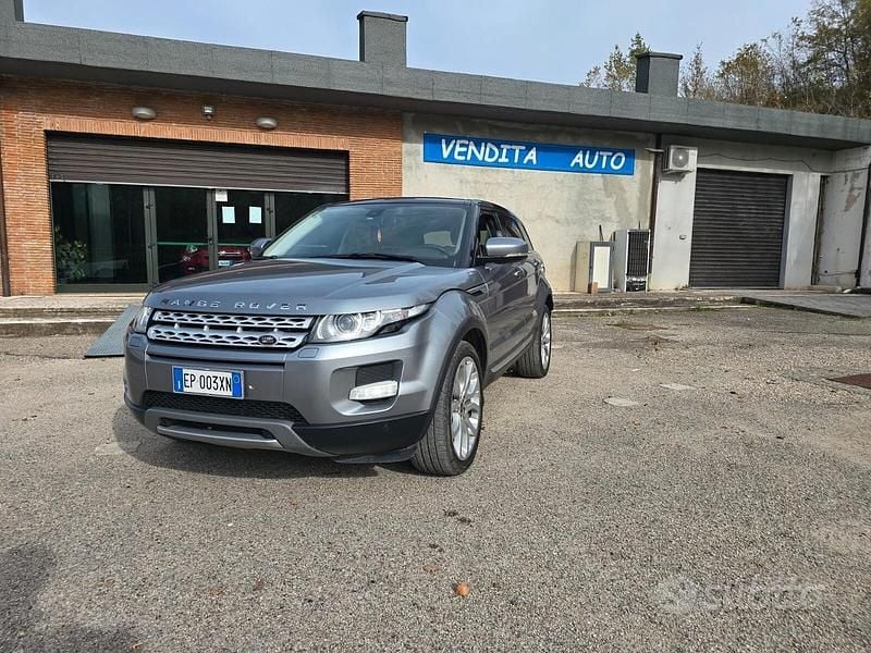 Usata Land Rover Range Rover evoque Prestige 149 CV (109 kW) 2013 Grigio Coupé