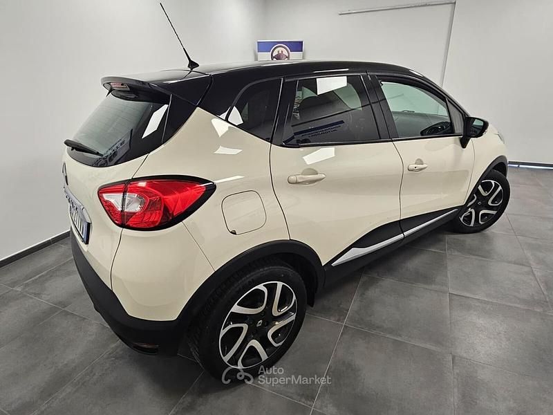 Usata Renault Captur 90 CV (66 kW) 2014 Beige SUV