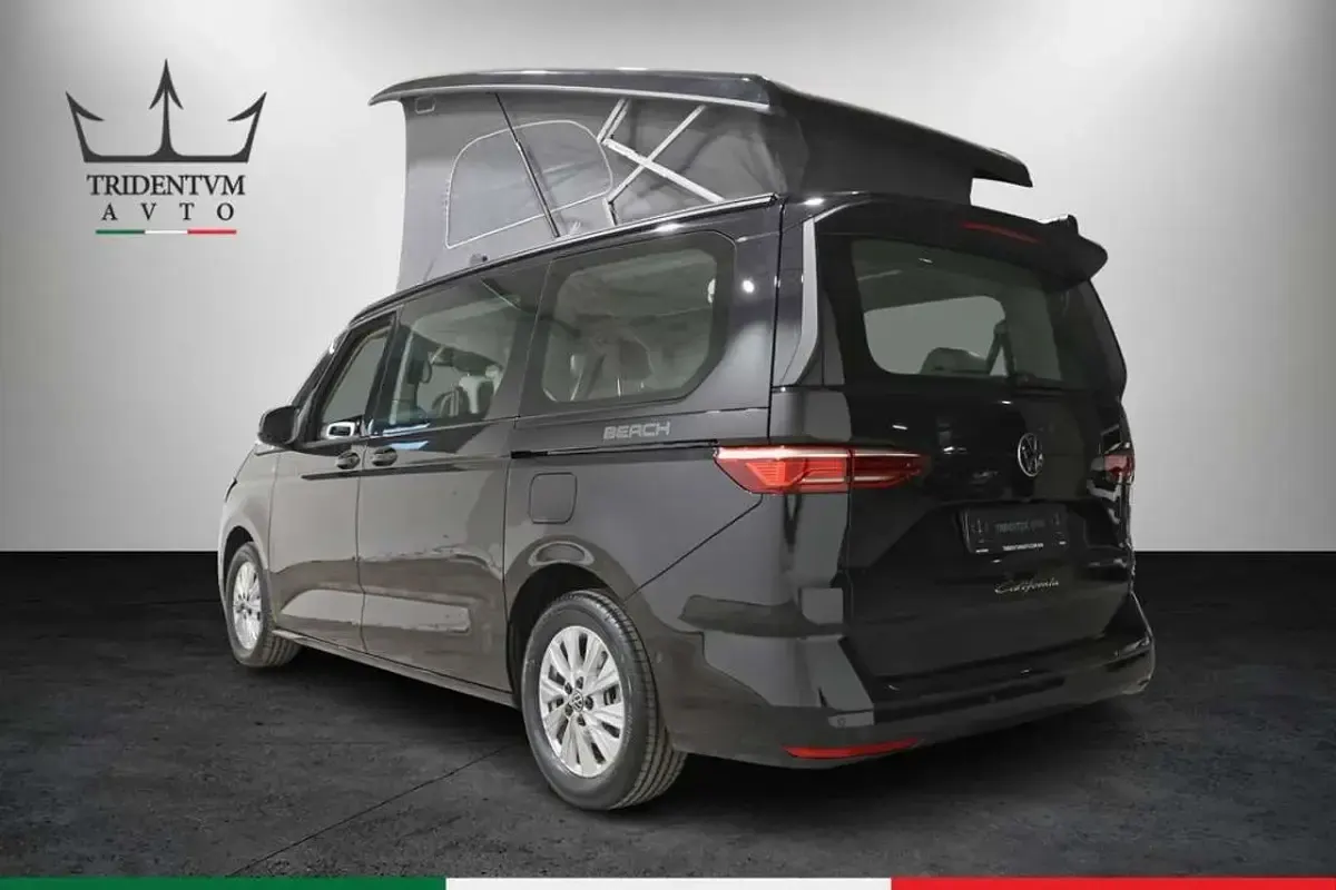 Nuova VW California Beach 150 CV (110 kW) 2026 Nero Furgone