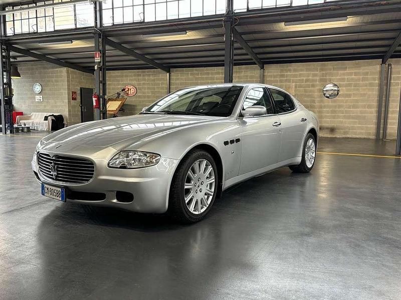 Usata Maserati Quattroporte 400 CV (294 kW) 2004 Argento Berlina