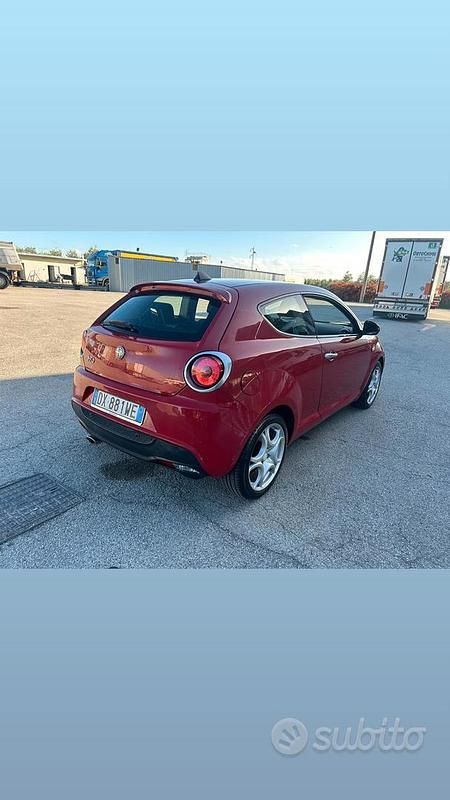 Usata Alfa Romeo MiTo 105 CV (77 kW) 2009 Utilitaria