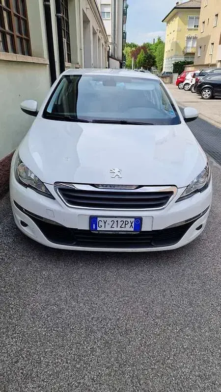 Usata Peugeot 308 Allure 116 CV (85 kW) 2015 Bianco Berlina