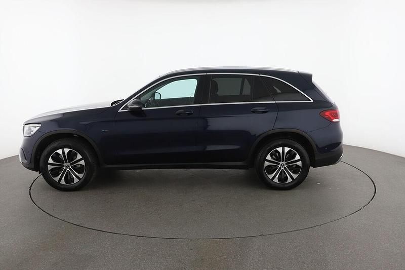 Usata Mercedes GLC300e Executive 320 CV (235 kW) 2020 Blu
