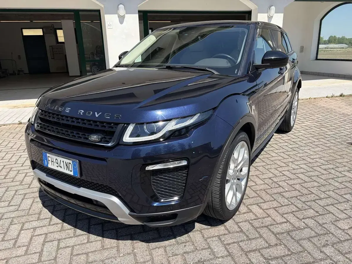 Usata Land Rover Range Rover evoque HSE Dynamic 150 CV (110 kW) 2017 Blu/azzurro SUV