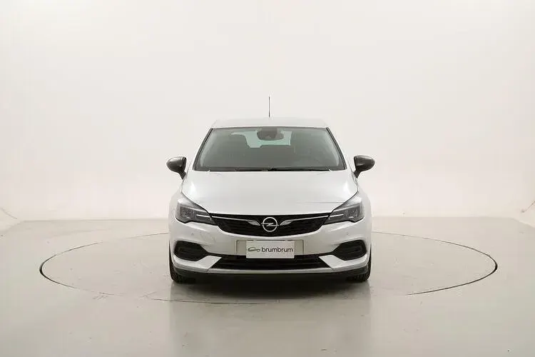 Używany Opel Astra Business Elegance 122 KM (89 kW) 2021 Srebrny Sedan/Limuzyna