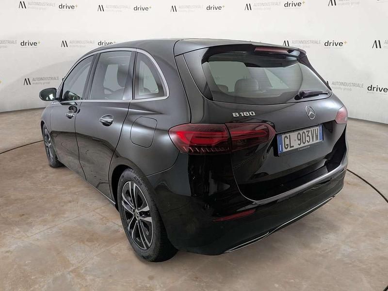 Usata Mercedes B180 Advanced Plus 136 CV (100 kW) 2023 Nero Monovolume