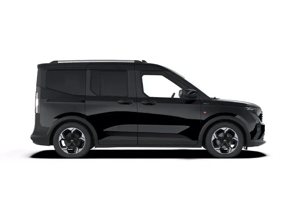 Usata Ford Tourneo Active 125 CV (91 kW) 2026 Monovolume