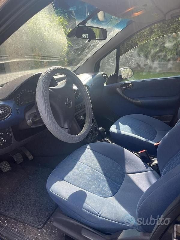 Usata Mercedes A170 2003 Blu Berlina
