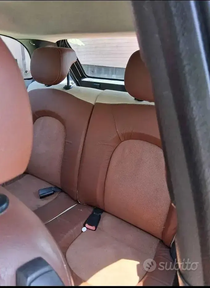 Usata Lancia Ypsilon 75 CV (55 kW) 2008 Marrone Utilitaria