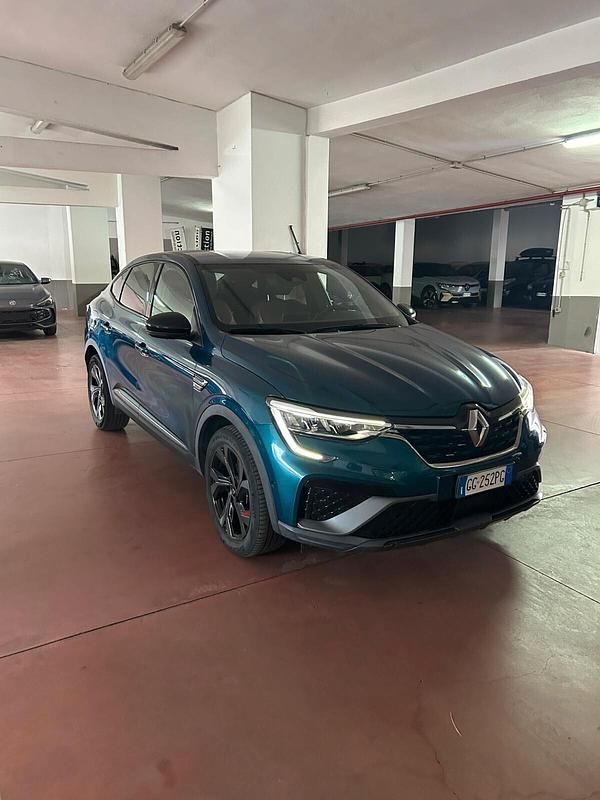 Verde Usata 2022 Renault Arkana R.S. SUV | 20.900 € (Cara) - Immagine 1/4