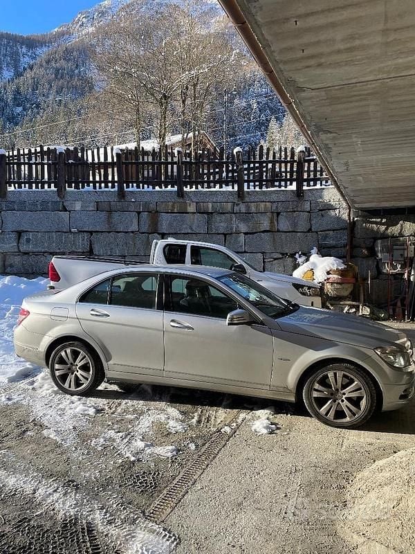 Usata Mercedes C350 2013 Grigio Berlina
