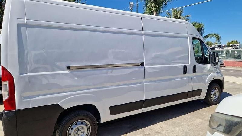 Usata Fiat Ducato 131 CV (96 kW) 2019 Bianco Furgone