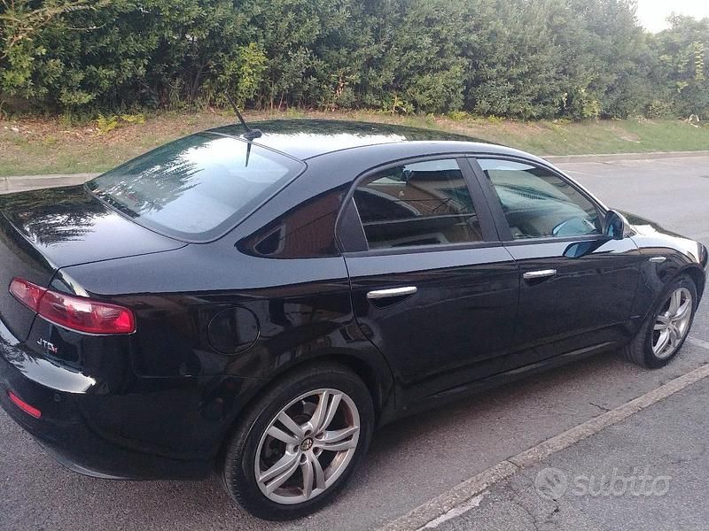 Usata Alfa Romeo 159 Super 136 CV (100 kW) 2012 Nero Berlina