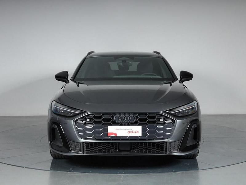 Nuova Audi A5 S-Line 204 CV (150 kW) 2025 Grigio daytona perlato Station wagon