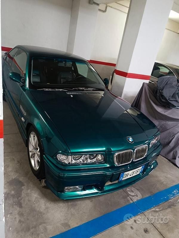 Usata BMW 318 Efficient Dynamics 140 CV (102 kW) 1992 Verde Coupé