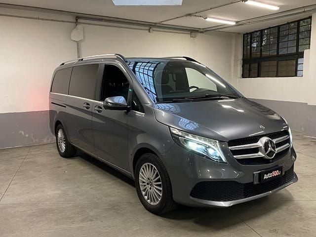 Usata Mercedes V250 Avantgarde 190 CV (139 kW) 2020 Grigio Monovolume