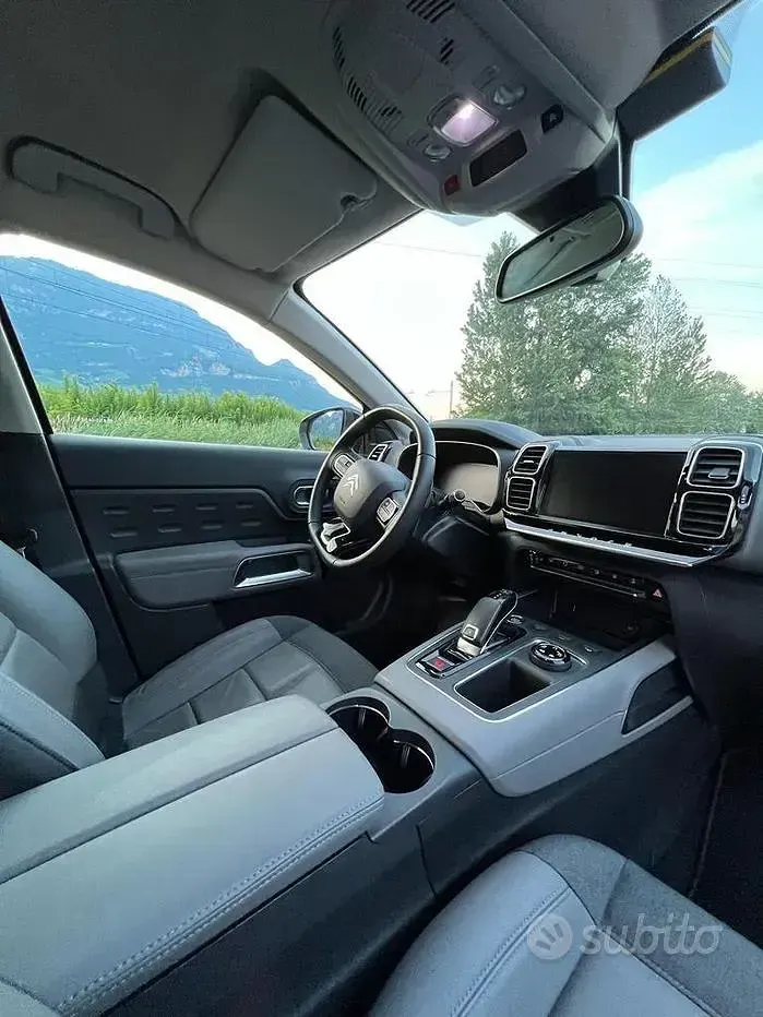 Usata Citroën C5 177 CV (130 kW) 2019 Grigio Station wagon