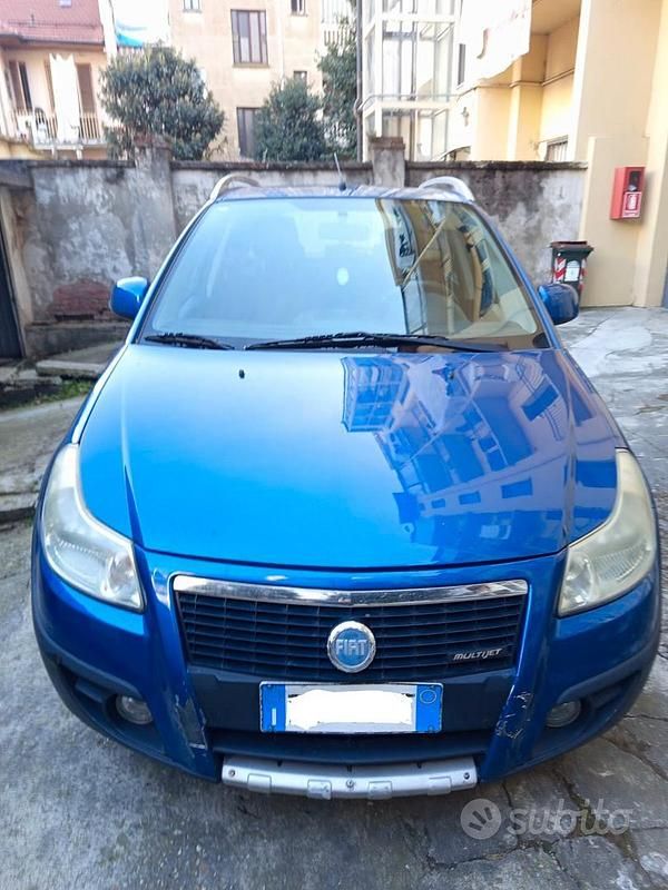 Blu Usata 2006 Fiat Sedici Dynamic SUV | 1300 € (Super prezzo) - Immagine 1/4