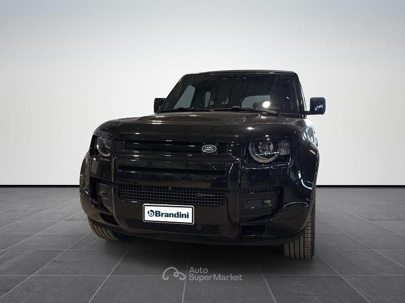Usata Land Rover Defender SE Dynamic 200 CV (147 kW) 2023 Nero SUV