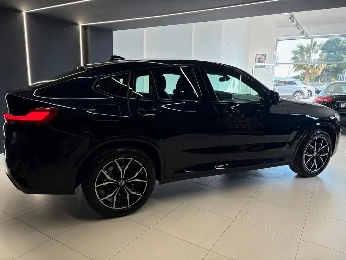 Usata BMW X4 M Sport 190 CV (139 kW) 2023 Blu SUV