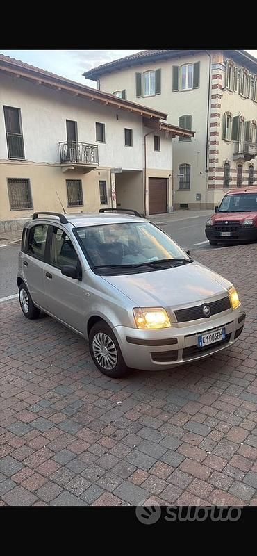 Usata Fiat Panda 54 CV (39 kW) 2003 Grigio Berlina