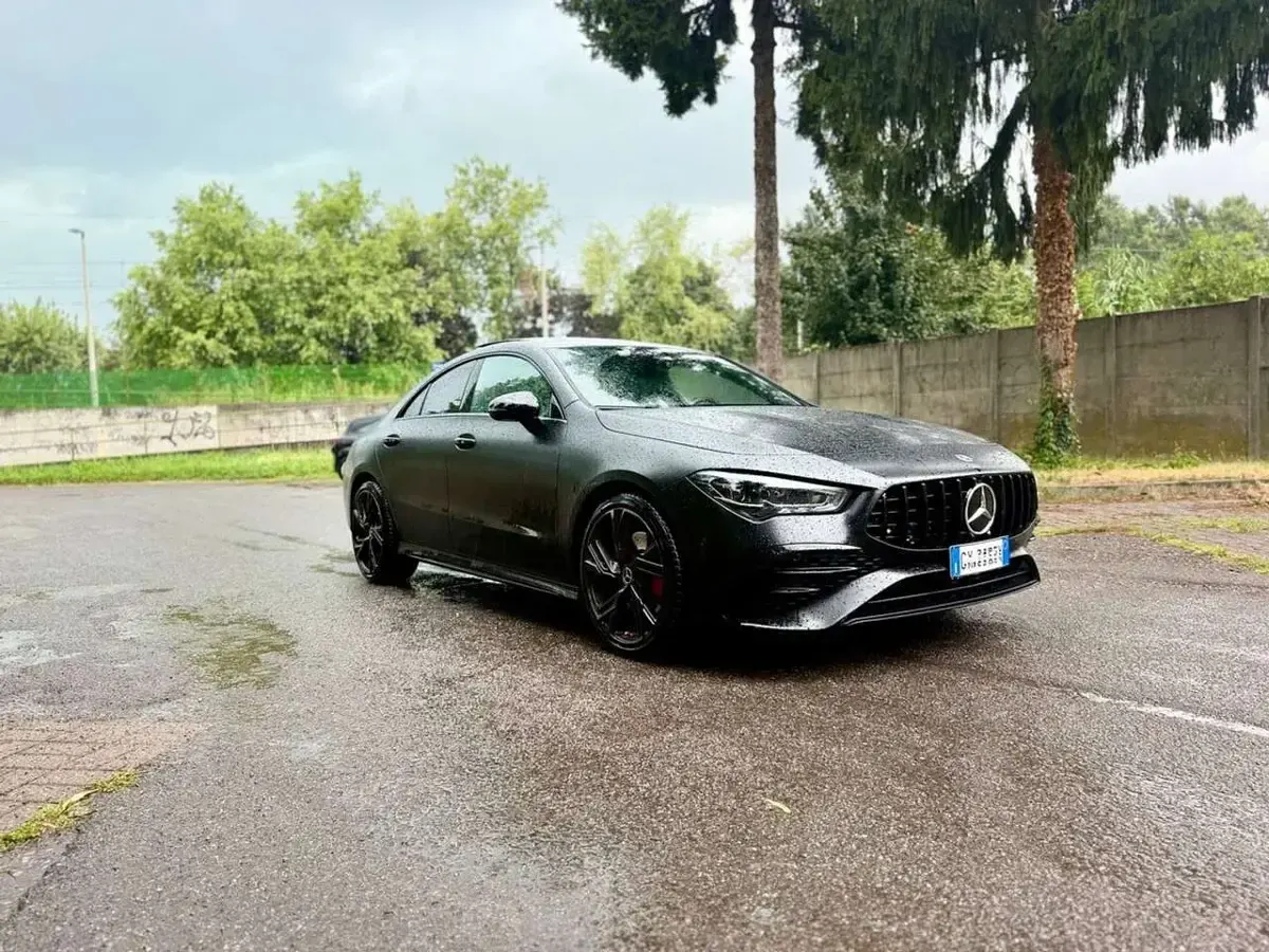 Usata Mercedes CLA220 AMG Line Premium Plus 190 CV (139 kW) 2025 Nero Berlina
