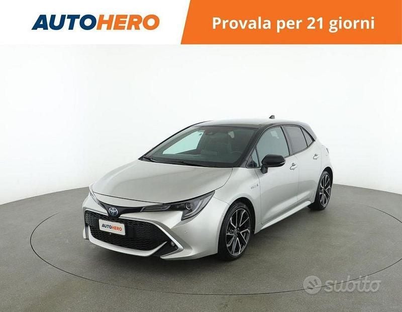 Grigio Usata 2021 Toyota Corolla Lounge Tre volumi | 22.499 € - Immagine 1/2