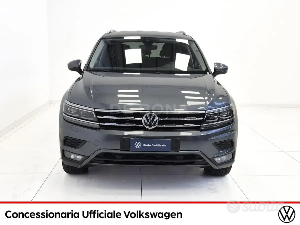 Begagnad VW Tiguan Allspace Advance 150 HK (110 kW) 2021 Grå SUV