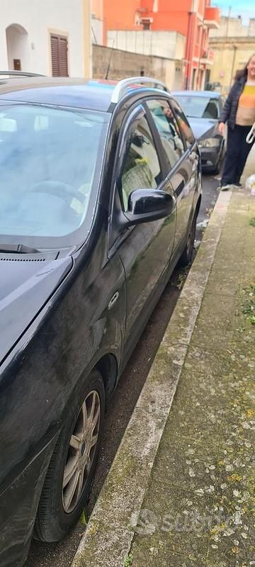 Marrone Usata 2006 Fiat Croma Tre volumi | 1300 € - Immagine 1/4