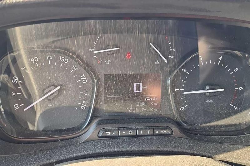 Usata Opel Vivaro Enjoy 120 CV (88 kW) 2020 Bianco Monovolume