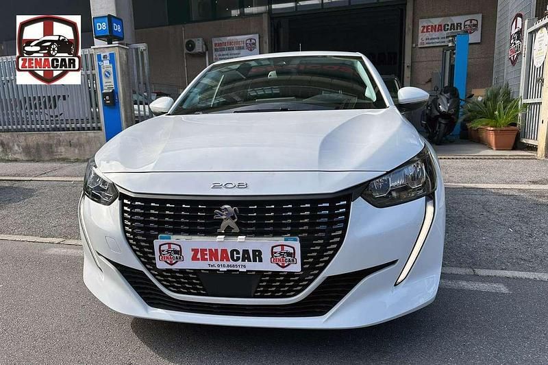 Usata Peugeot 208 Allure 101 CV (74 kW) 2021 White / b0nwp/b0mp0/ewp Utilitaria