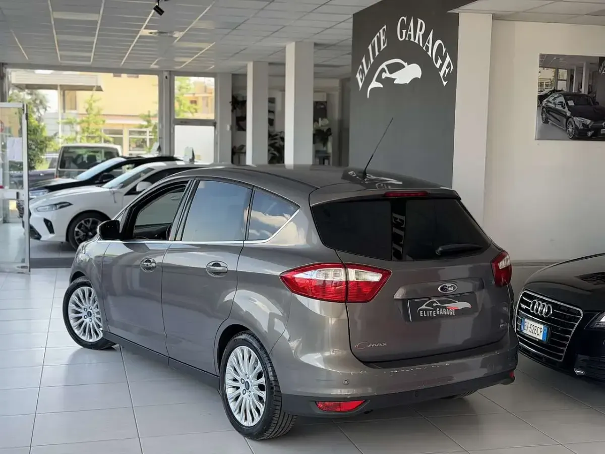 Usata Ford C-MAX Titanium S 125 CV (91 kW) 2013 Beige Monovolume