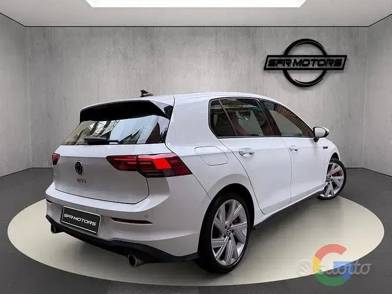 Usado VW Golf VIII GTI 245 CV (180 kW) 2023 Other Berlina