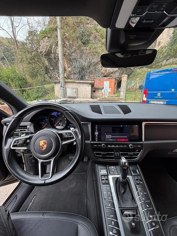 Usata Porsche Macan 265 CV (194 kW) 2021 Nero SUV