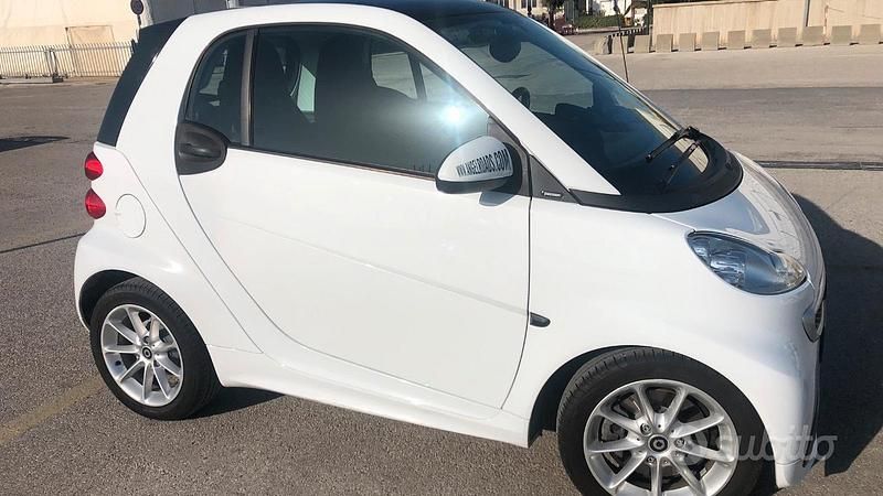 Usata Smart ForTwo Coupé Passion 71 CV (52 kW) 2013 Bianco Coupé