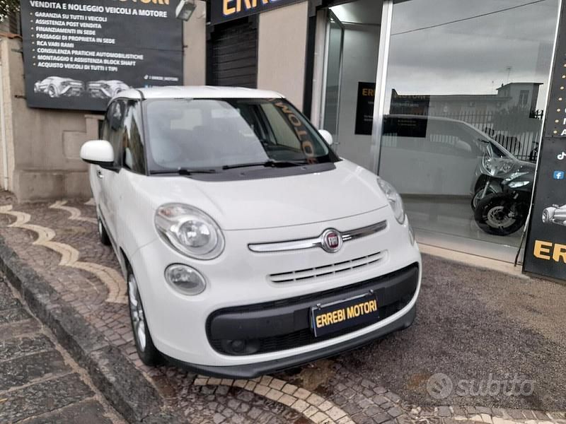 Usata Fiat 500L Lounge 85 CV (62 kW) 2013 Bianco Monovolume