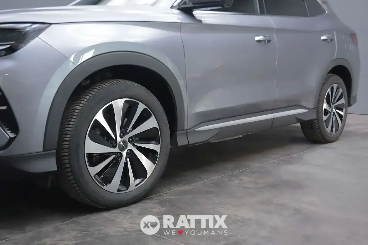 Usata BYD Seal U Design 324 CV (238 kW) 2025 Grigio SUV