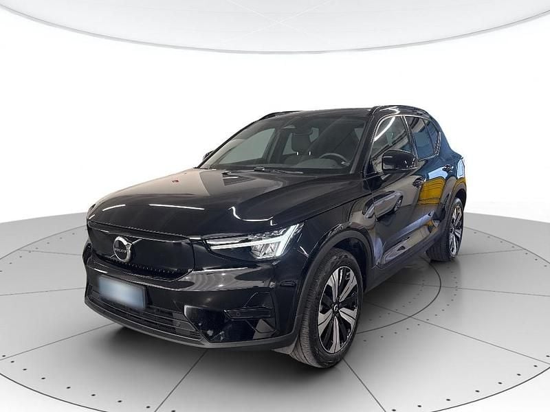 Nero Usata 2022 Volvo XC40 Core SUV | 23.500 € (Buon prezzo) - Immagine 1/3