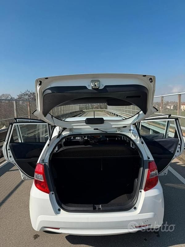 Usata Honda Jazz 2012 Bianco Utilitaria