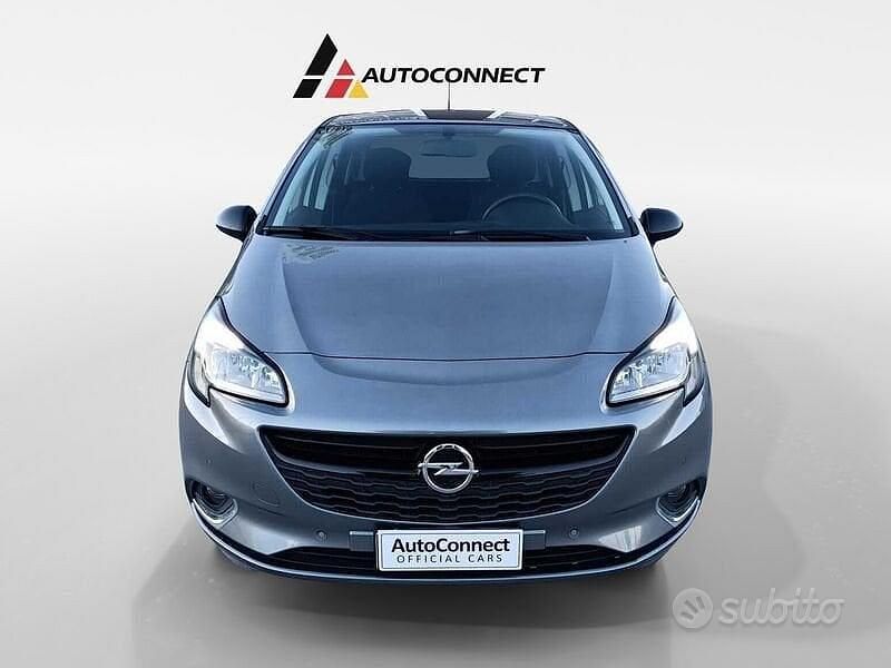Usata Opel Corsa Edition 75 CV (55 kW) 2018 Grigio Utilitaria