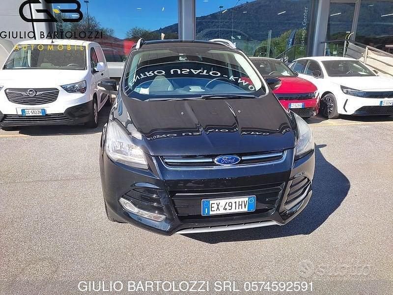Usata Ford Kuga Titanium 140 CV (102 kW) 2014 Nero SUV