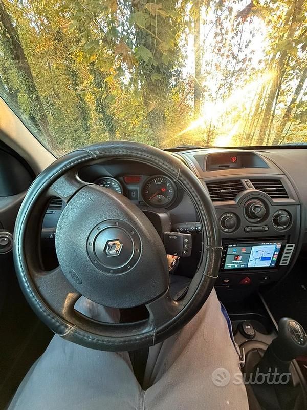 Usata Renault Mégane II 2002 Berlina