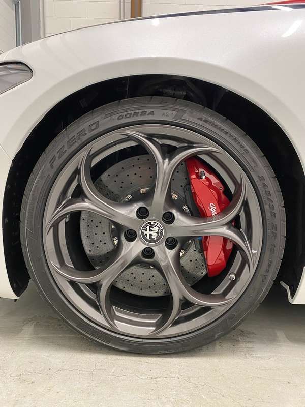 Usata Alfa Romeo Giulia Quadrifoglio 521 CV (383 kW) 2019 Bianco Berlina