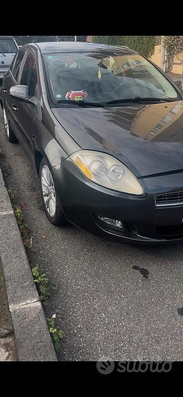 Grigio Usata 2007 Fiat Bravo Due volumi | 3500 € (Buon prezzo) - Immagine 1/4