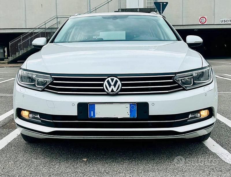 Occasion VW Passat 240 PK (176 kW) 2022 Wit Stationwagen