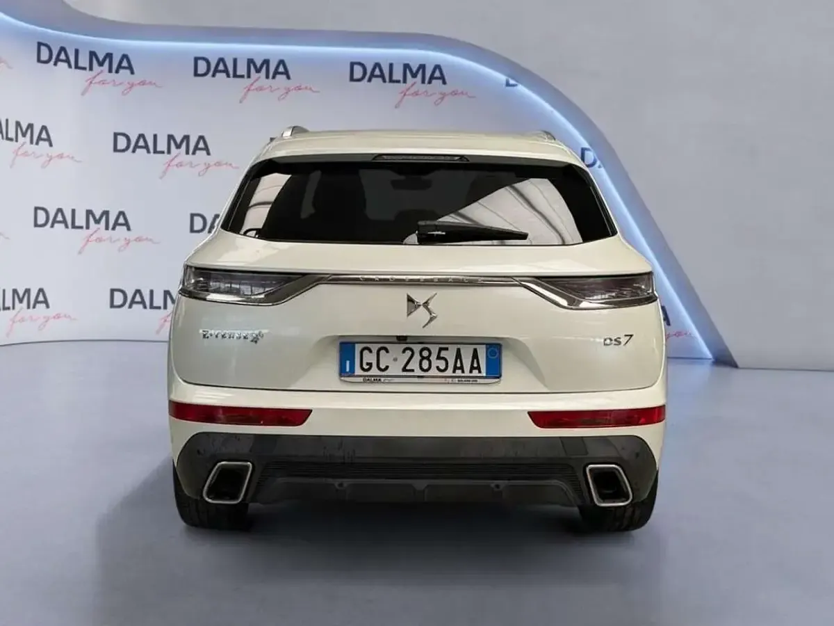 Usata DS Automobiles DS7 Crossback Grand Chic 200 CV (147 kW) 2020 Bianco perla perlato SUV